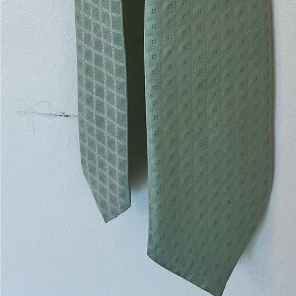 Nina Ricci Tie